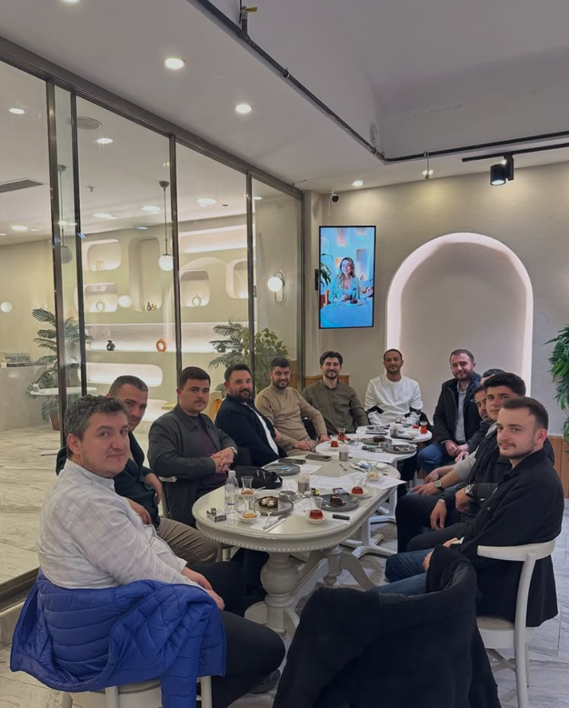 sakarya-reklam-ajansi-sektor-toplantisi
